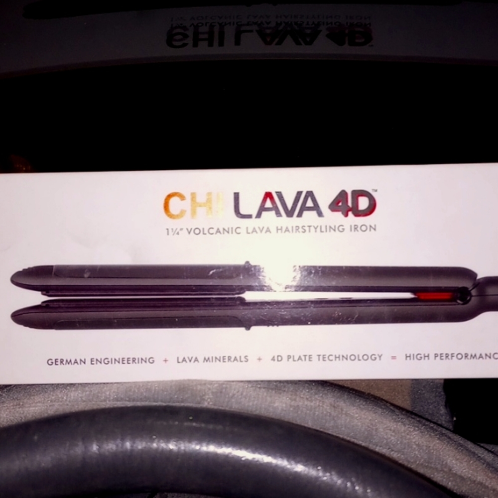 Chi lava 4D 1 1/4 volcanic hair styling iron